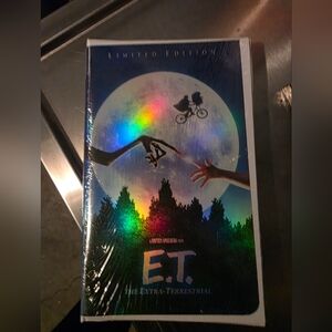 Sealed LIMITED EDITION 2002 VHS           E.T MOVIE
